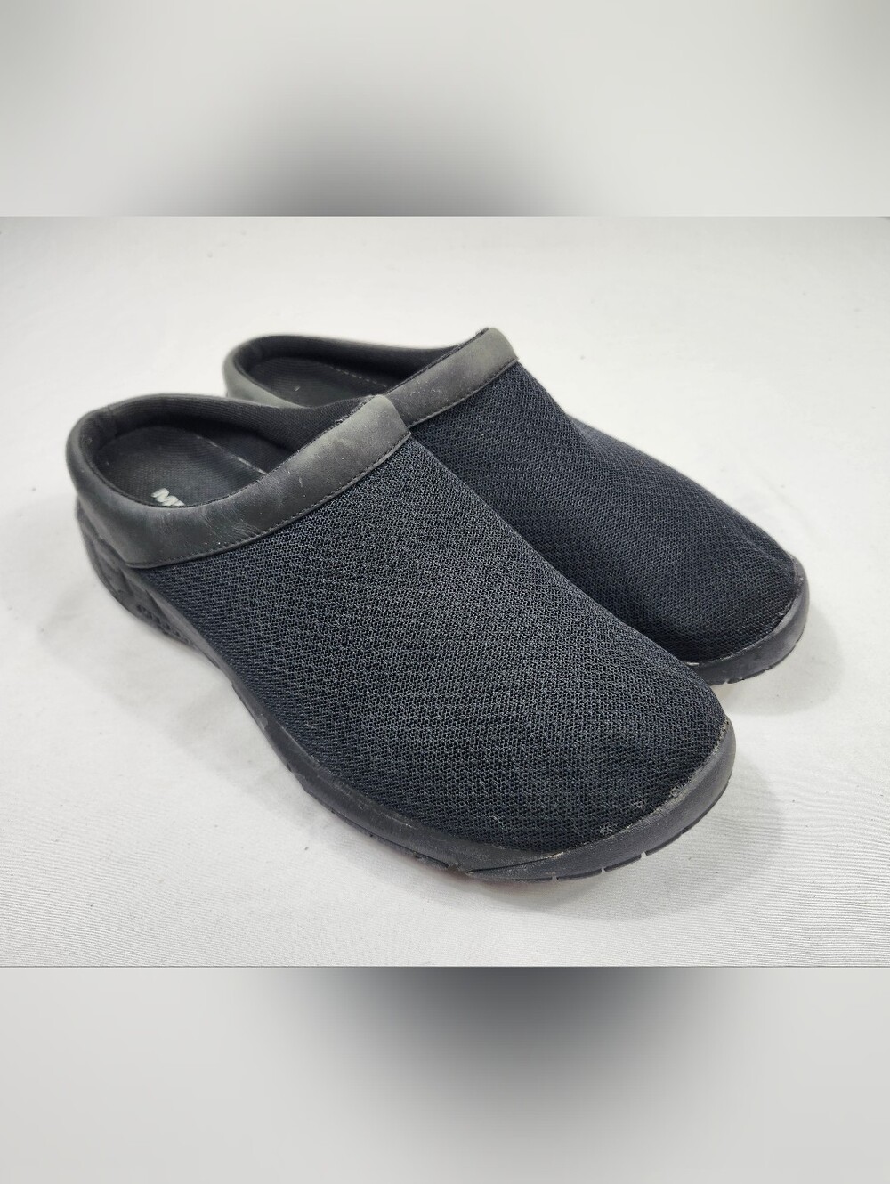 Merrell Women's 10 W Black Mesh Slip-On Loafers Shoes